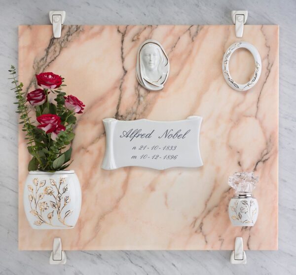 0003341 cornice porta foto ovale decorata tralci di rose linea filo oro porcellana 1000